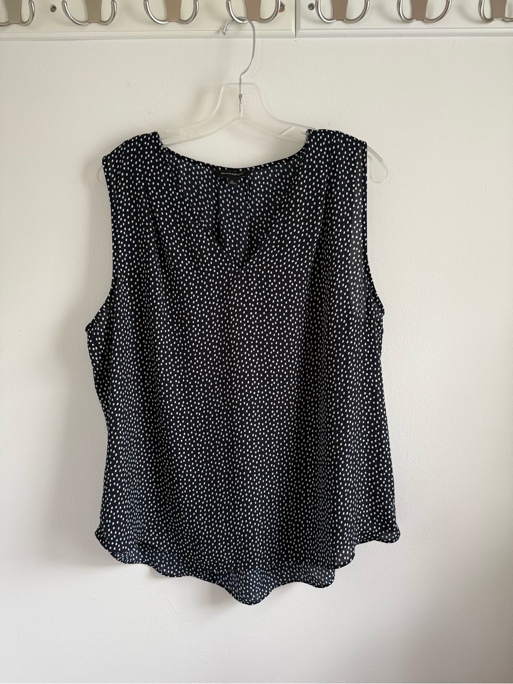 Banana Republic Navy Sleeveless Dot Print Camisole